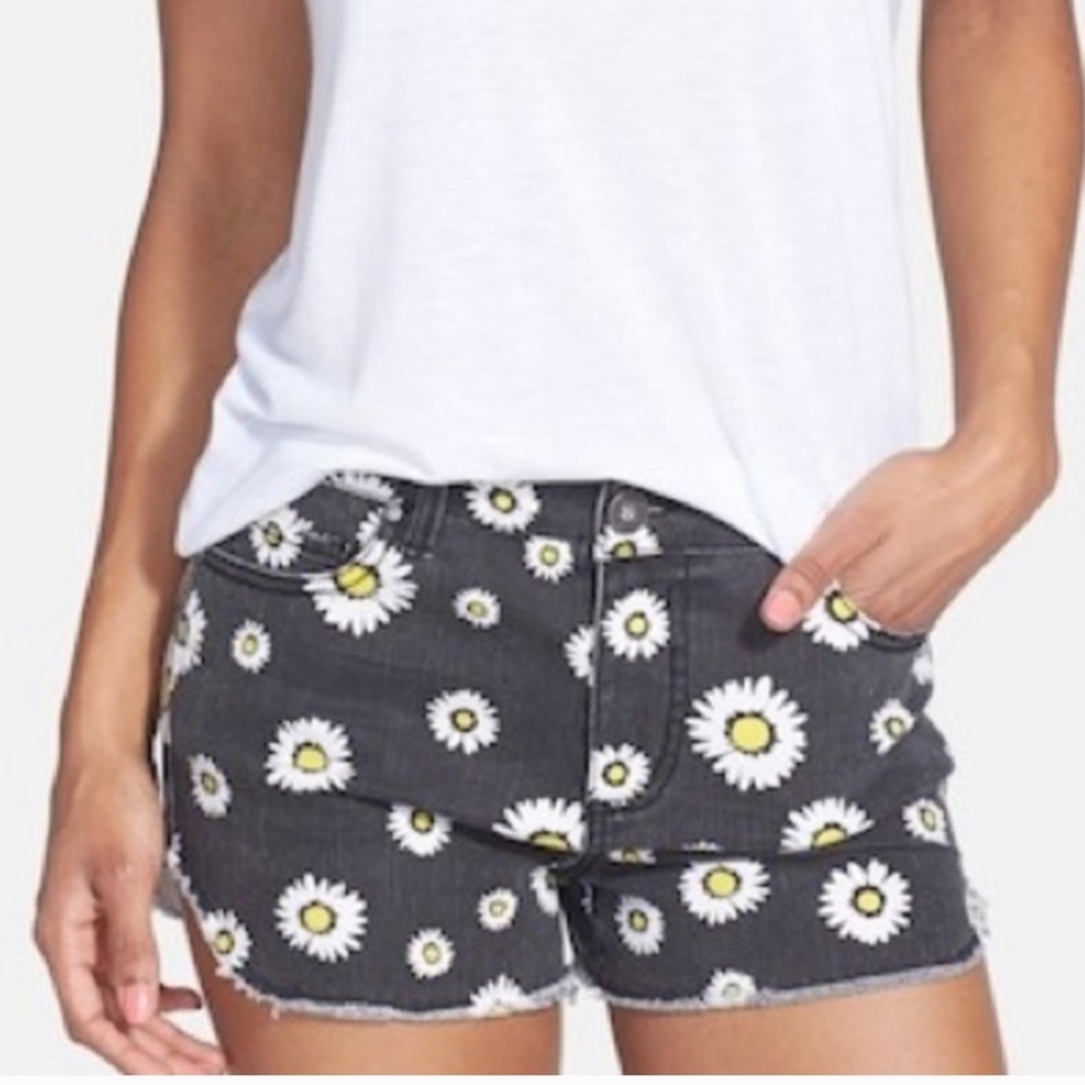 Black Daisy Print Jean Shorts